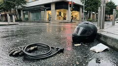 Robo de moto en un semáforo: el patrón de los motochorros y las señales que conviene leer a tiempo